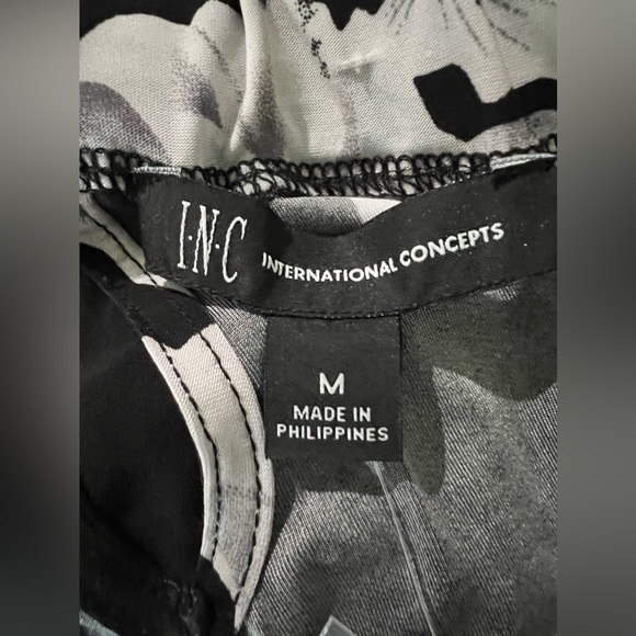 INC TOP - Picture 8 of 10